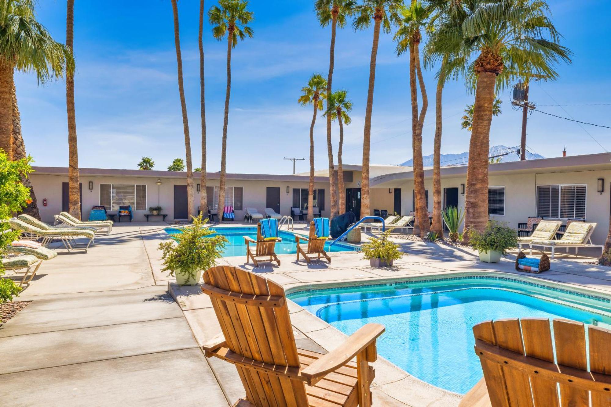 Lido Palms Resort And Spa Desert Hot Springs Exterior photo